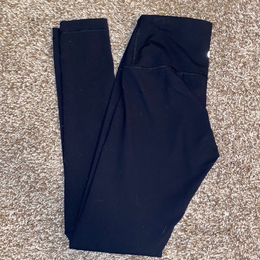 Black workout leggings